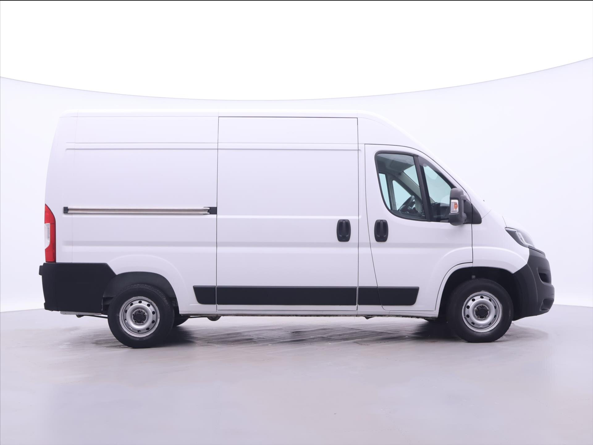 Fiat Ducato Skříň 2,2 l 88 kw