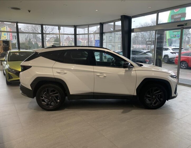 Hyundai Tucson SUV / Terénní 1,6 l 117 kw