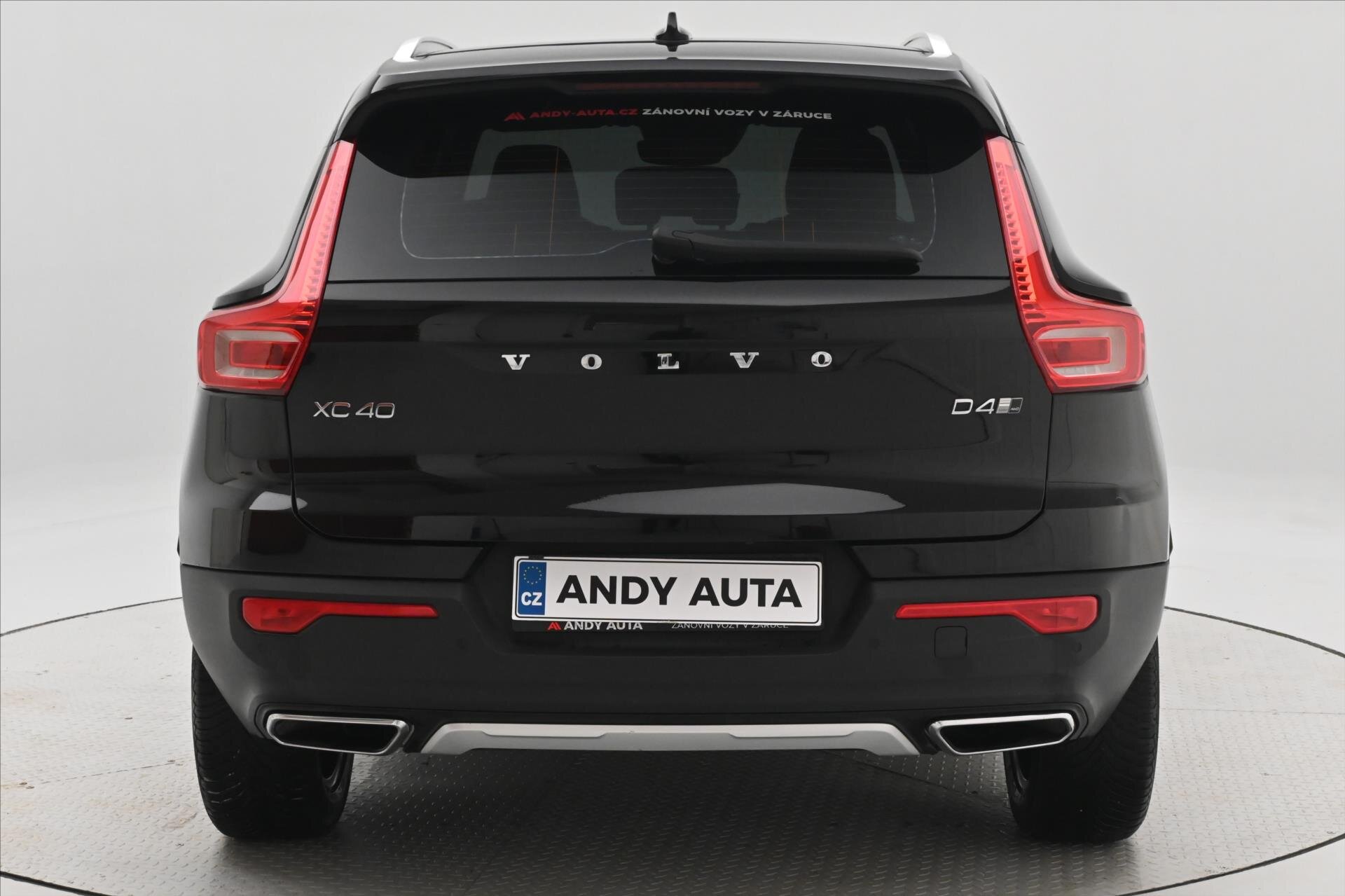 Volvo XC40 SUV 2,0 l 140 kw