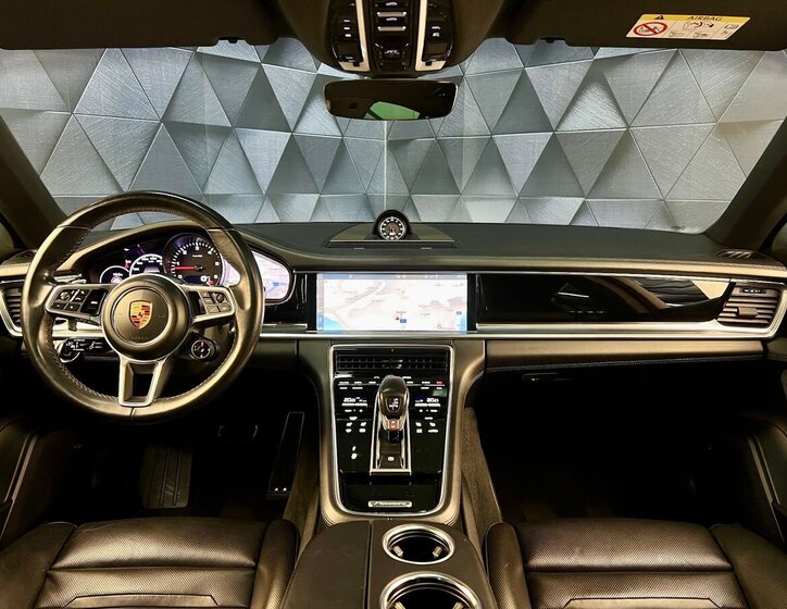 Porsche Panamera Liftback 4,0 l 310 kw