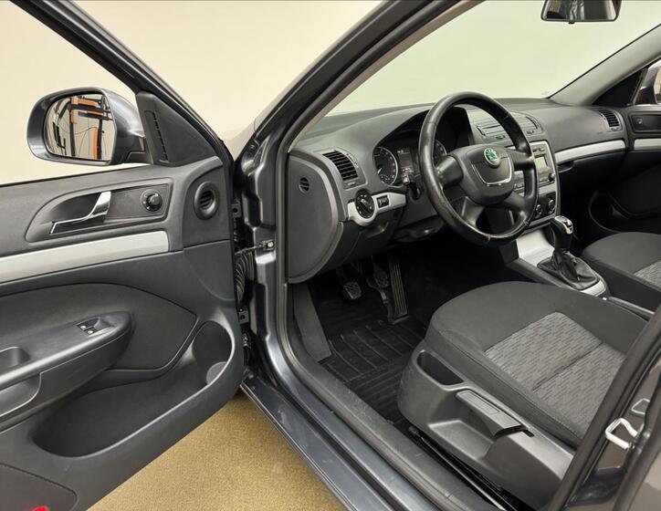 Škoda Octavia 18