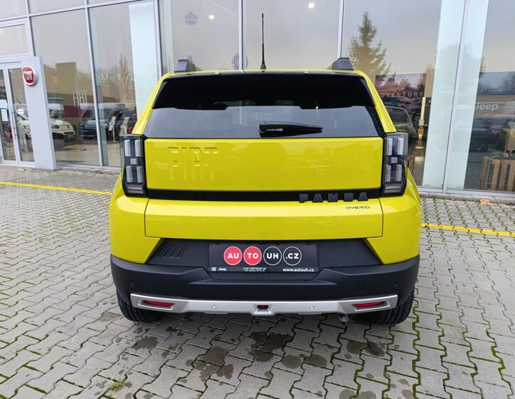 Fiat Grande Panda Hatchback 1,2 l 81 kw