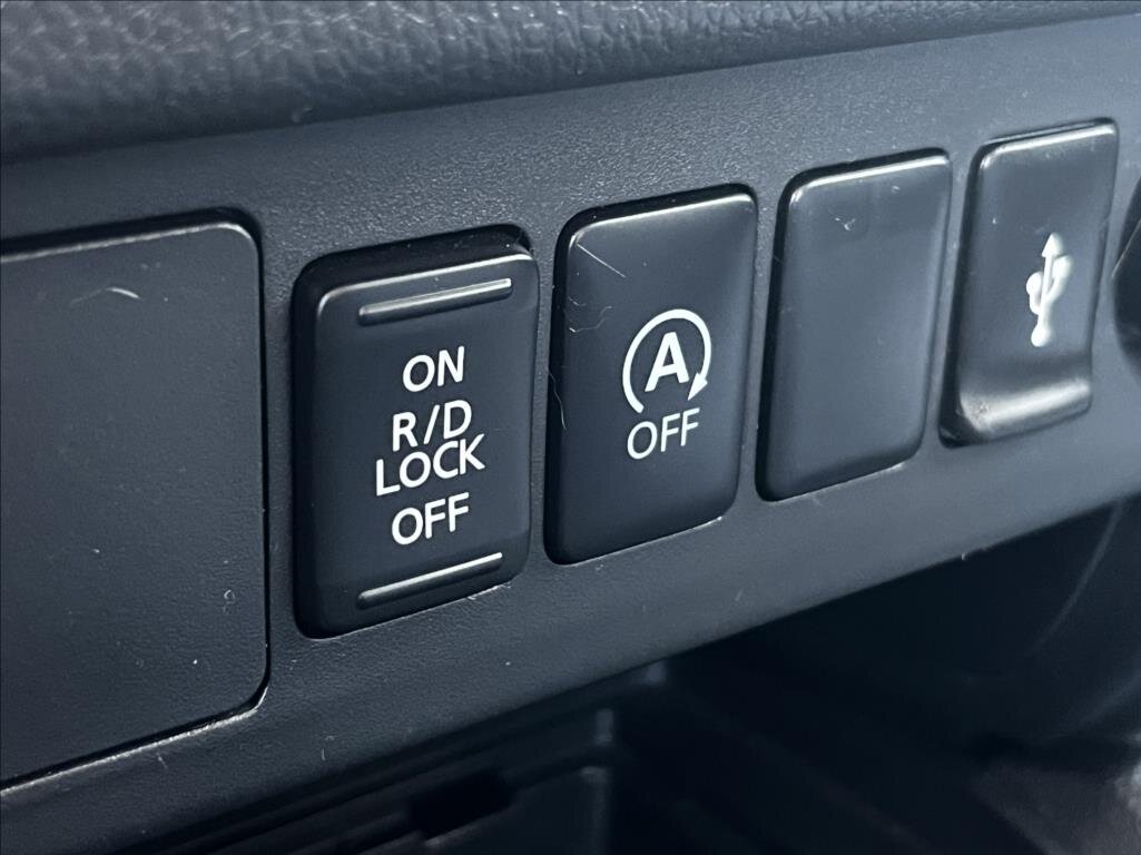 Mitsubishi L200 Pick-up 2,3 l 110 kw