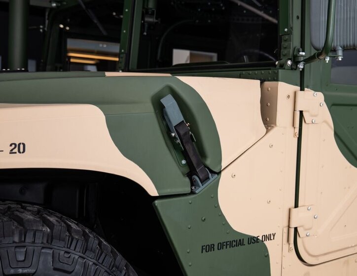 Hummer H1 SUV / Terénní 6,2 l 110 kw