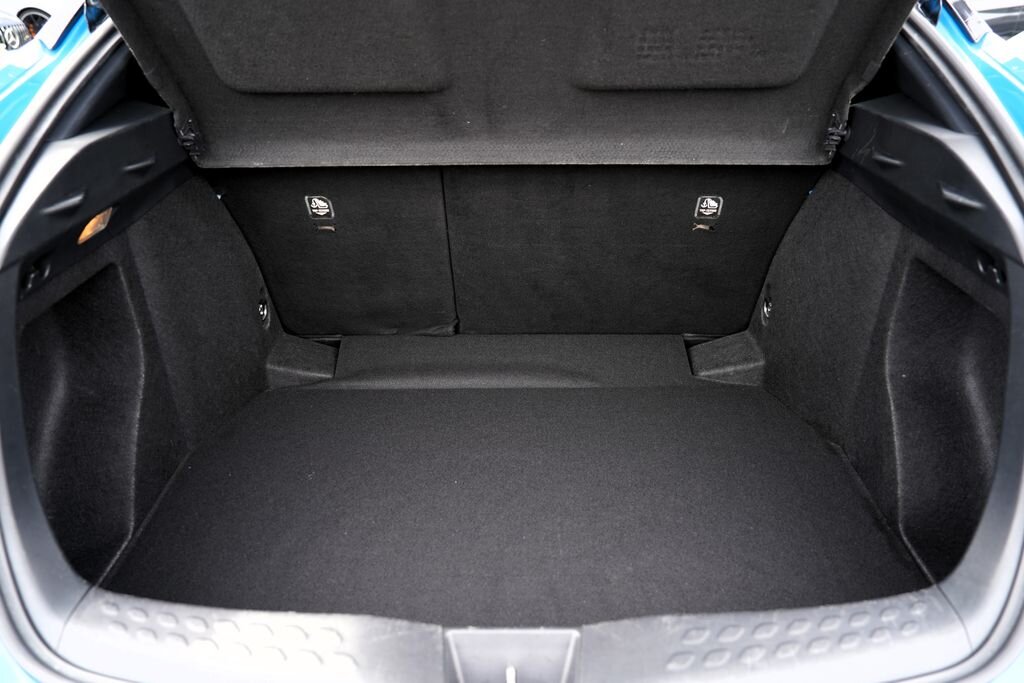 Toyota C-HR Hatchback 1,8 l 125 kw