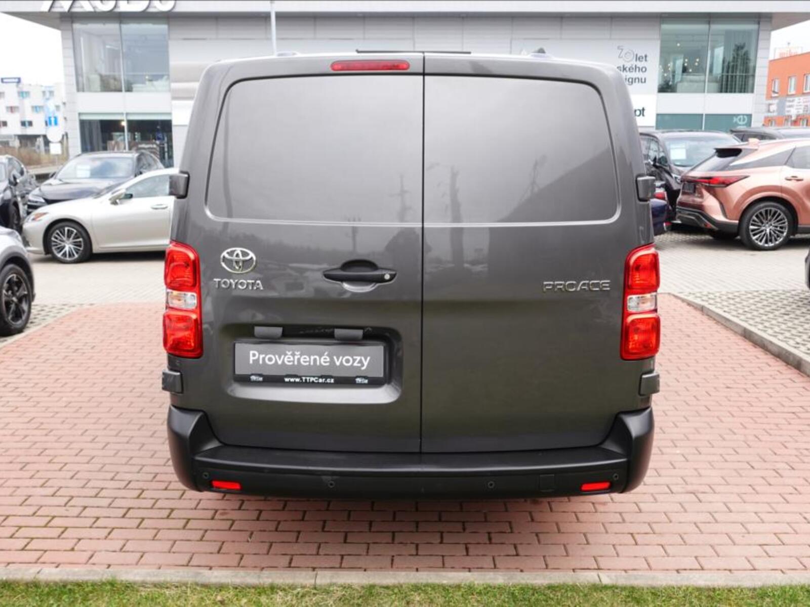 Toyota ProAce 5