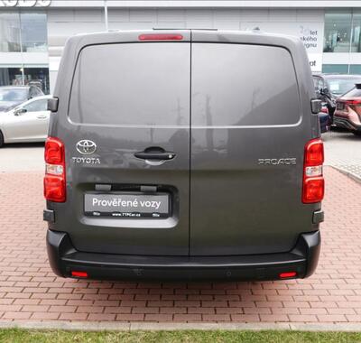 Toyota ProAce 5