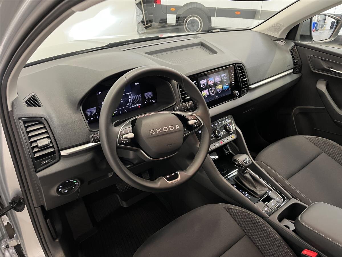 Škoda Karoq SUV 1,5 l 110 kw