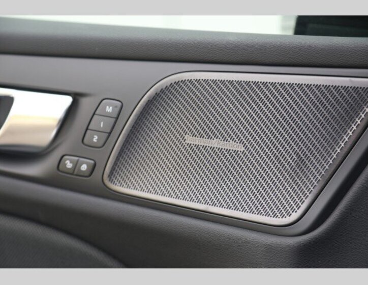 Volvo V60 Kombi 2,0 l 145 kw