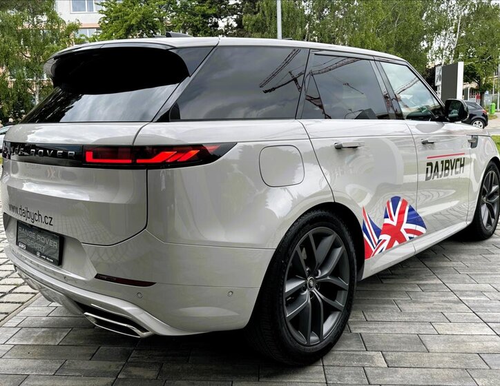 Land Rover Range Rover Sport 9