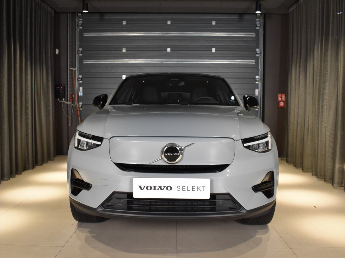 Volvo C40 SUV / Terénní 0,0 185 kw