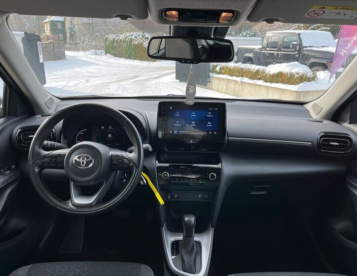 Toyota Yaris Cross SUV 1,5 l 68 kw
