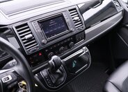 Volkswagen Multivan 18