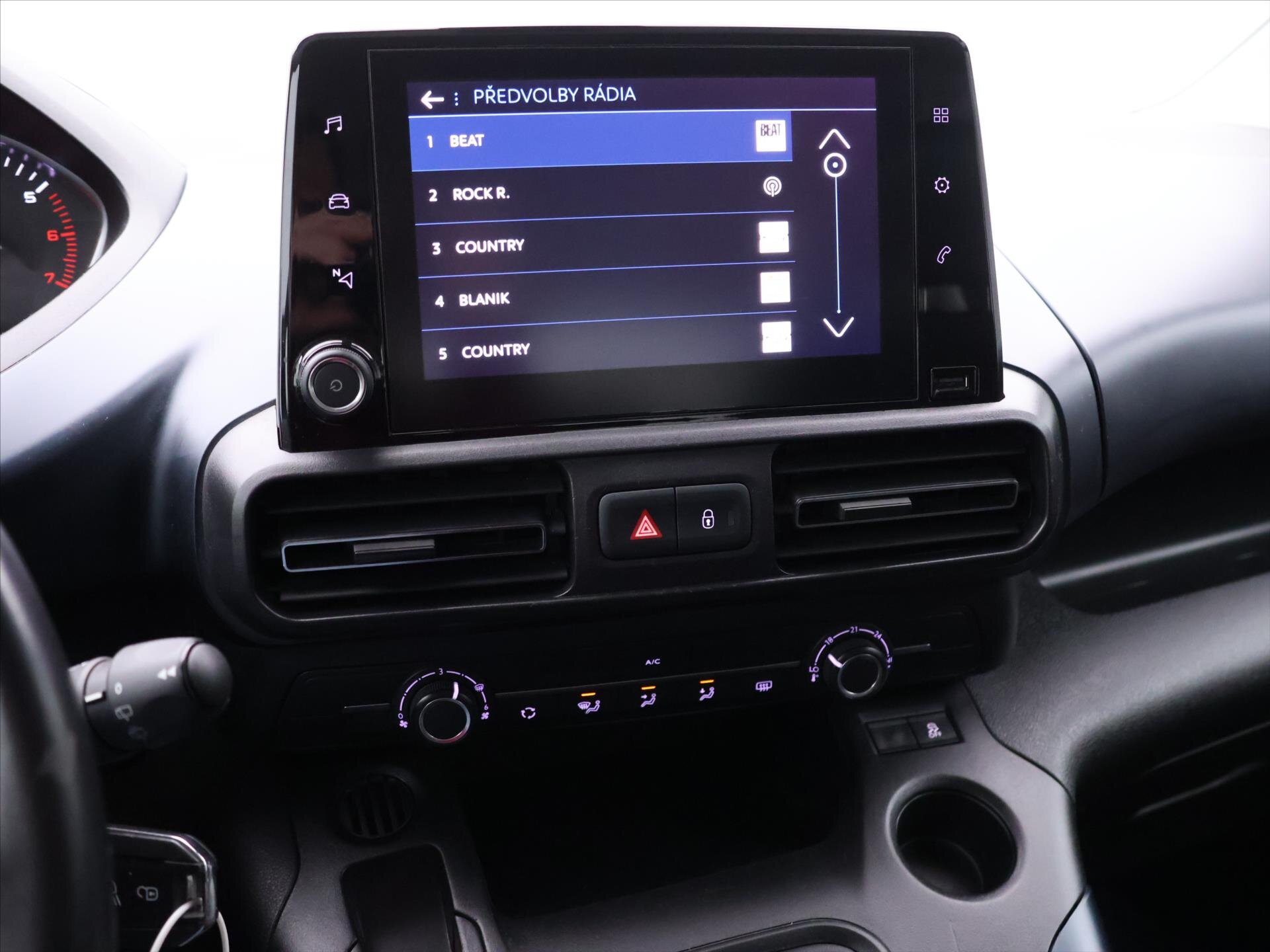 Peugeot Rifter MPV 1,5 l 96 kw