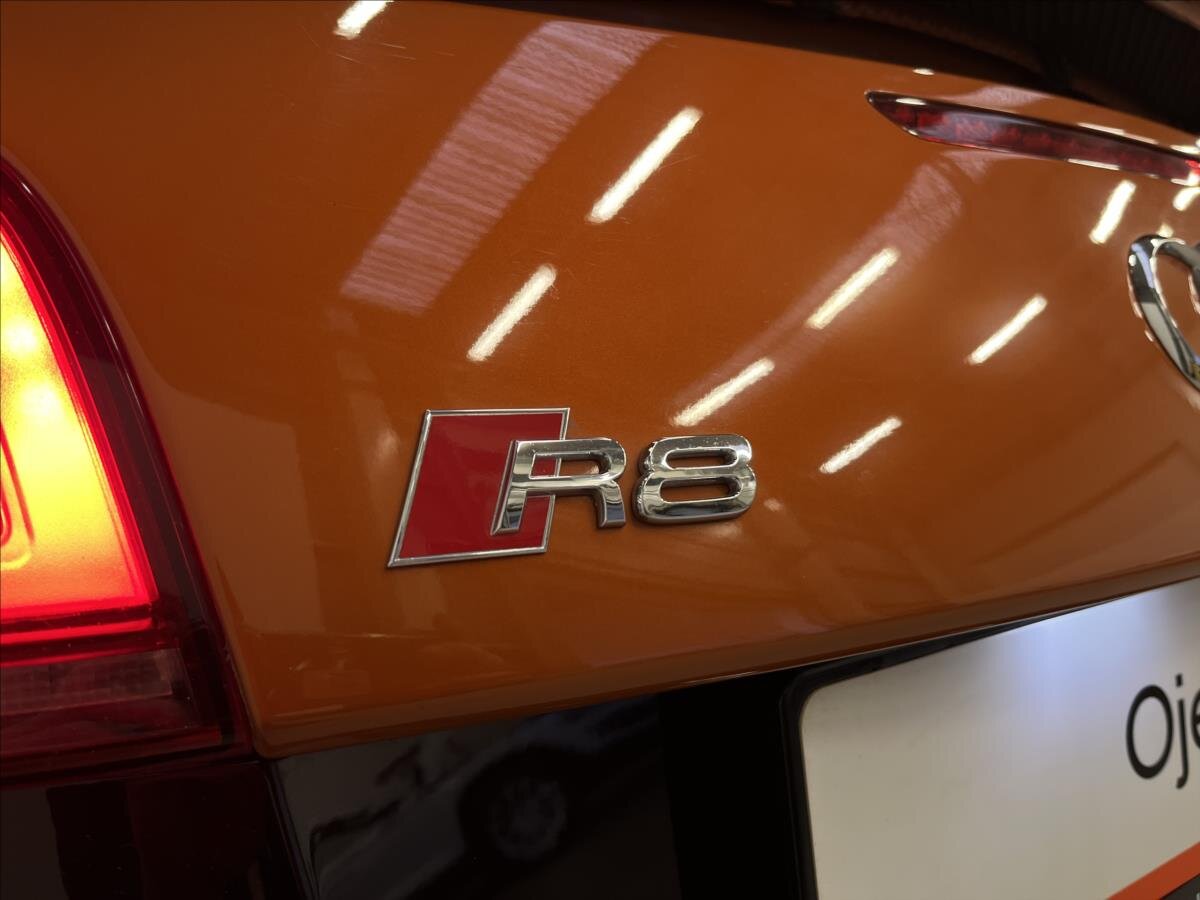 Audi R8 Kabriolet 5,2 l 386 kw