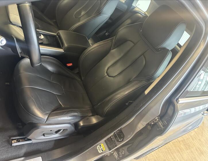 Land Rover Range Rover Evoque 15