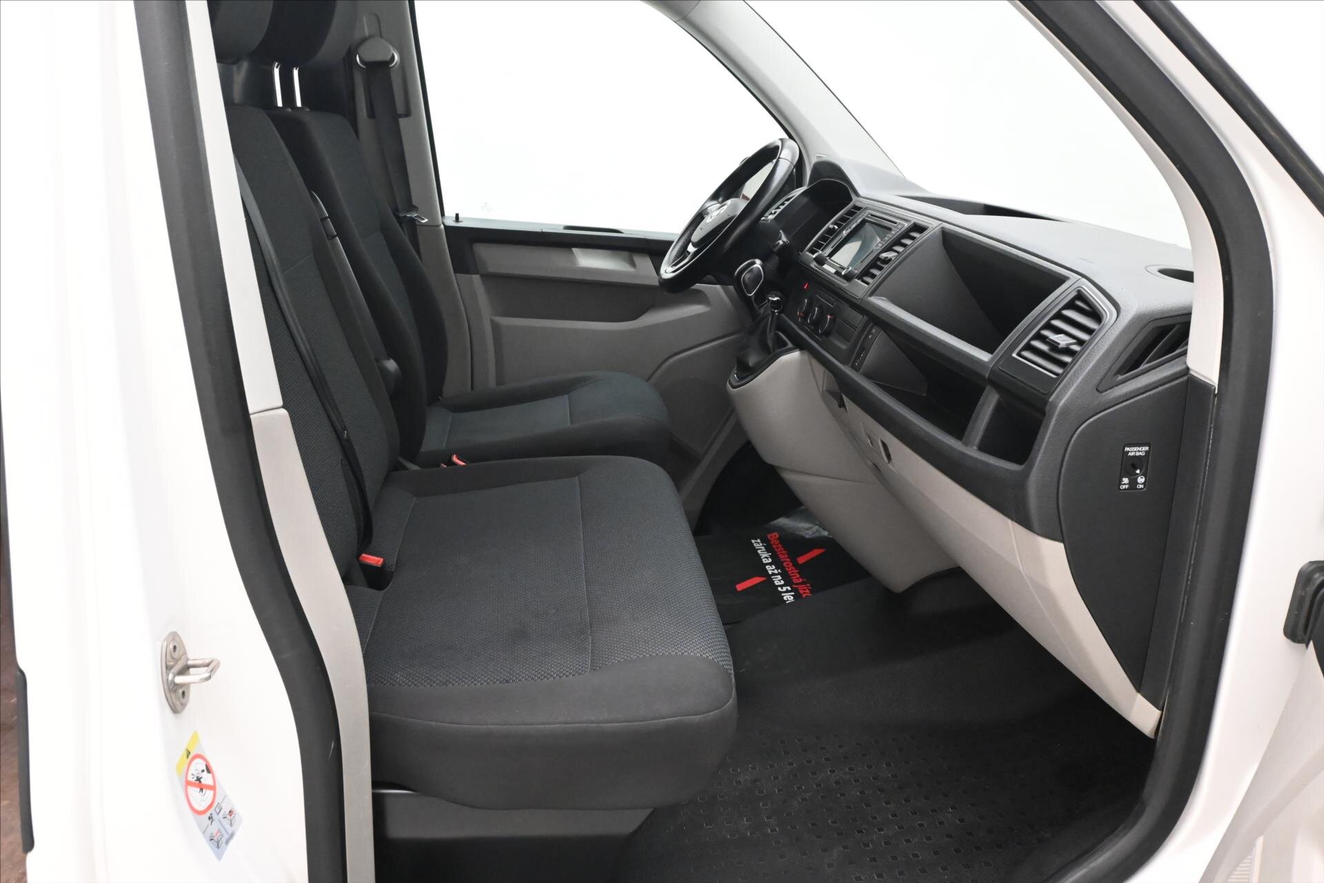 Volkswagen Transporter Skříň 2,0 l 110 kw