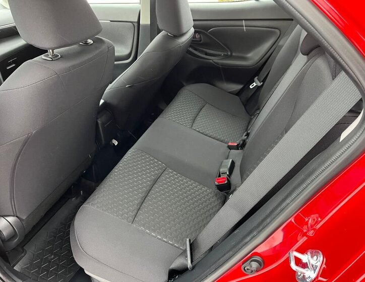 Toyota Yaris Cross SUV 1,5 l 68 kw