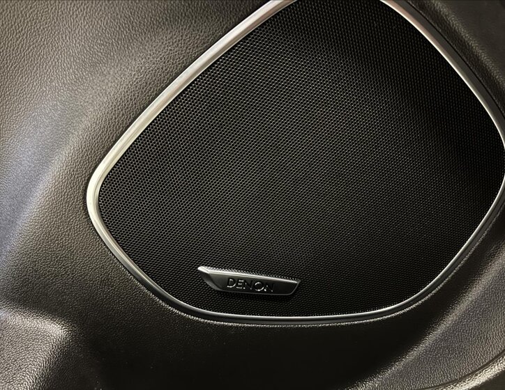 Opel Grandland X SUV / Terénní 1,2 l 96 kw