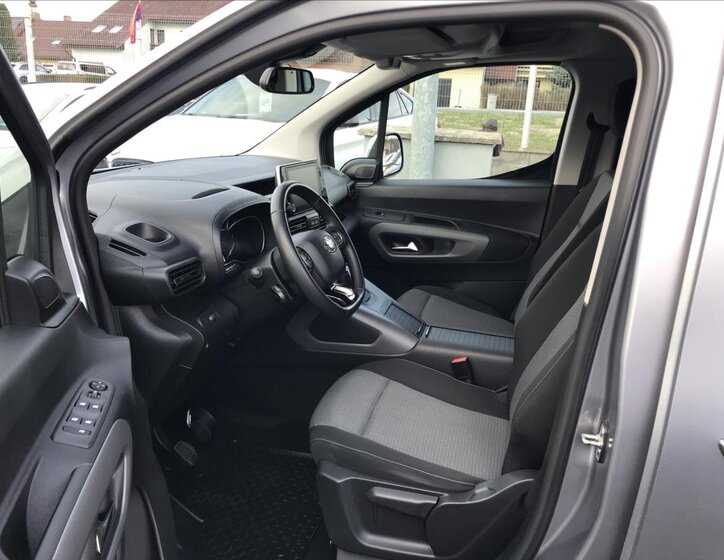 Toyota ProAce City Verso Kombi 1,5 l 96 kw