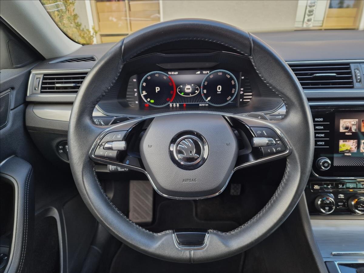 Škoda Superb Kombi 2,0 l 147 kw