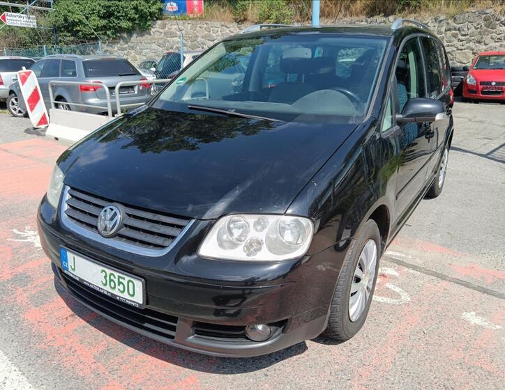 Volkswagen Touran 3