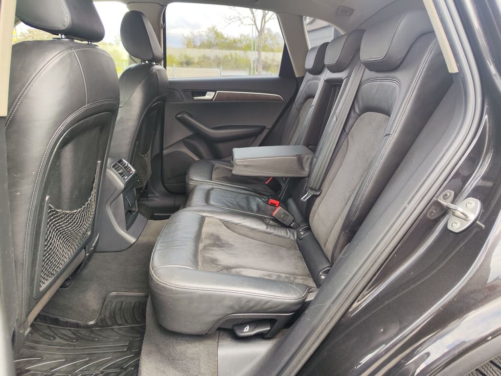 Audi Q5 SUV / Terénní 2,0 l 155 kw