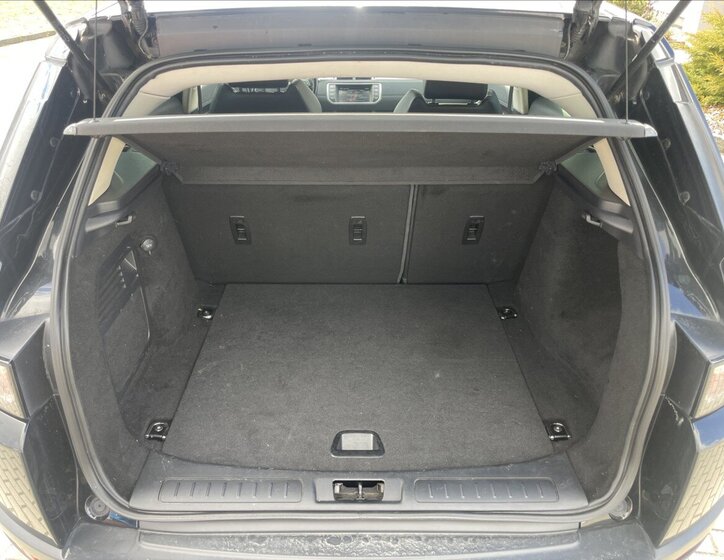 Land Rover Range Rover Evoque SUV / Terénní 2,2 l 110 kw