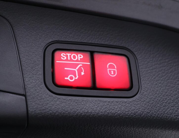 Mercedes-Benz GLA SUV / Terénní 2,0 l 165 kw