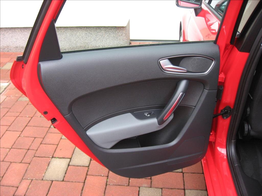 Audi A1 Hatchback 999,0 60 kw