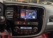 Mitsubishi Outlander SUV / Terénní 2,0 l 110 kw