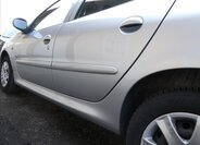 Peugeot 206 Hatchback 1,1 l 44 kw