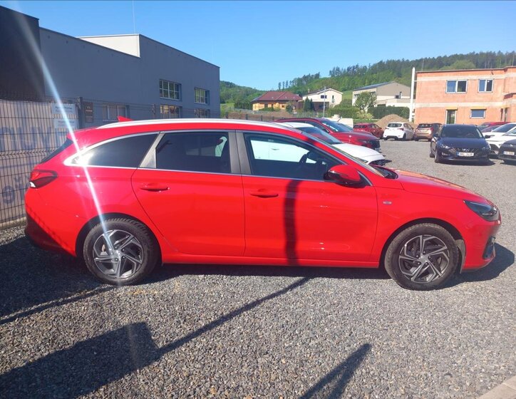 Hyundai i30 Kombi 1,5 l 117 kw