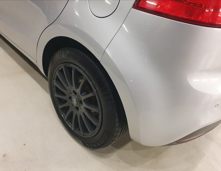 KIA Rio Hatchback 1,4 l 66 kw