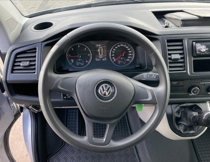 Volkswagen Transporter 8