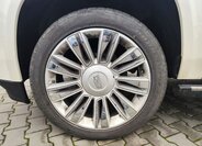 Cadillac Escalade 39