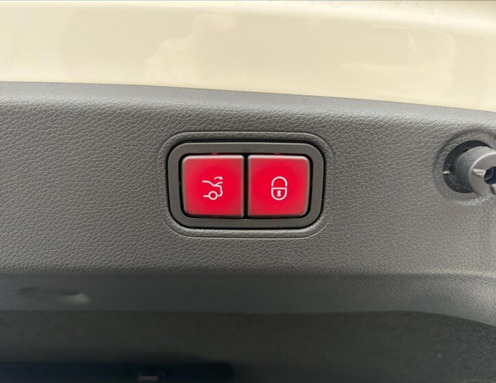 Mercedes-Benz CLS 27