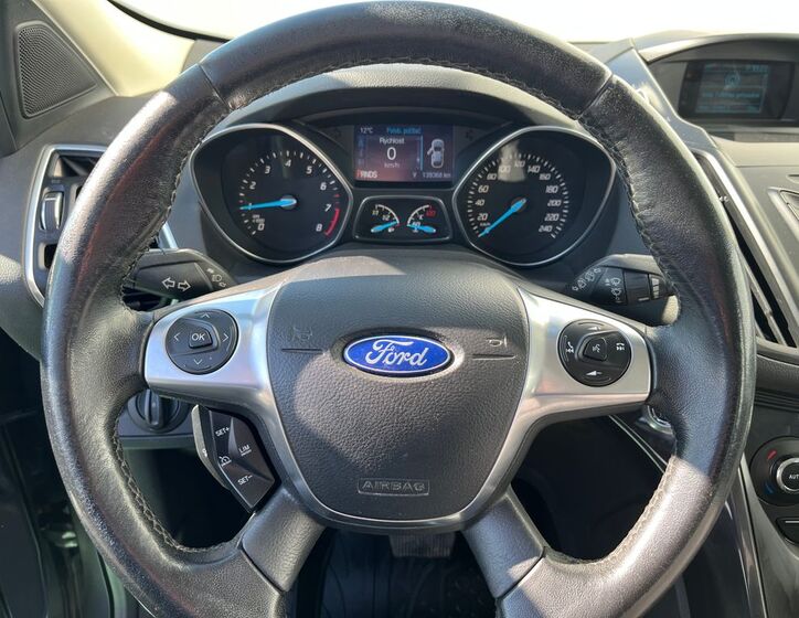 Ford Kuga 8