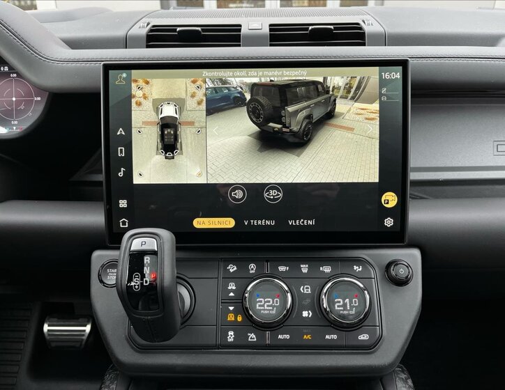 Land Rover Defender SUV / Terénní 4,4 l 467 kw
