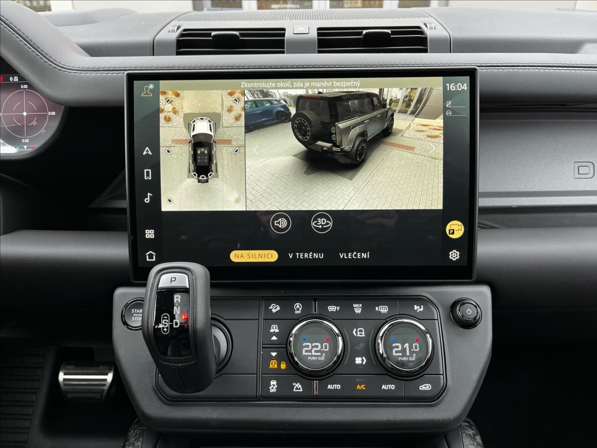 Land Rover Defender SUV / Terénní 4,4 l 467 kw