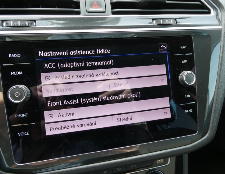 Volkswagen Tiguan SUV 2,0 l 110 kw