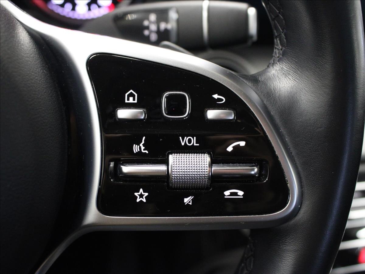 Mercedes-Benz Třídy E