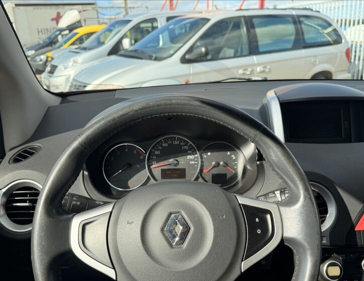 Renault Koleos SUV / Terénní 2,0 l 110 kw