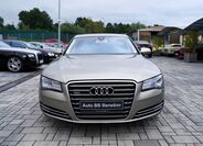 Audi A8 1