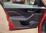 Jaguar F-Pace SUV / Terénní 2,0 l 132 kw