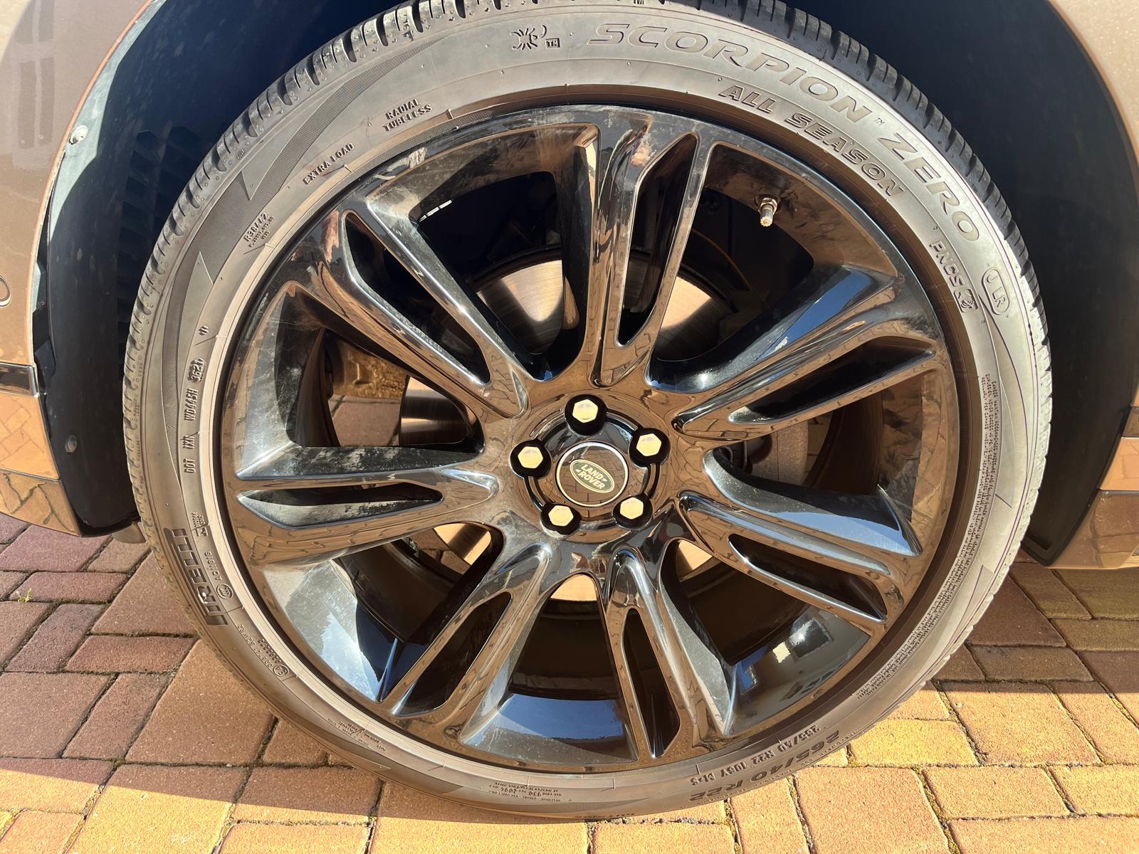 Land Rover Range Rover Velar