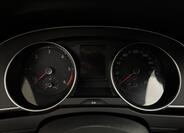 Volkswagen Passat 13