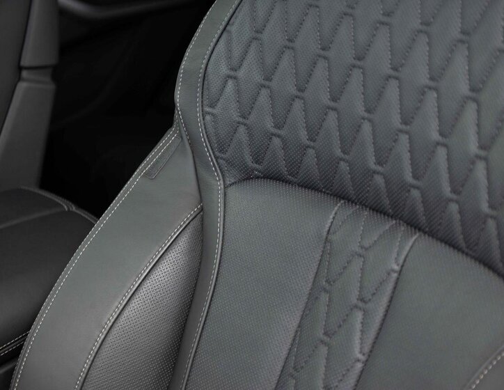 BMW X5 SUV / Terénní 3,0 l 259 kw