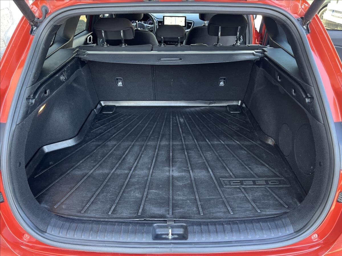 KIA Ceed Kombi 1,5 l 117 kw