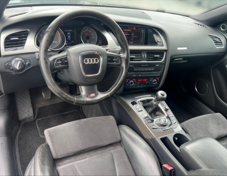 Audi S5 9